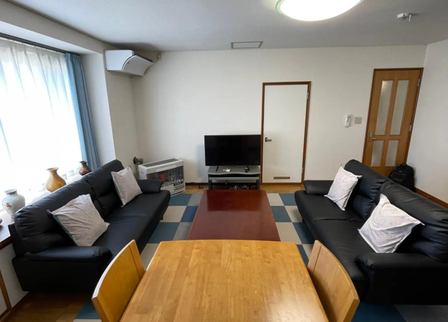 Villa 【One House 】白老駅から徒歩1分/グループ・家族で一棟貸切/ウポポイへのアクセスも抜群 Shiraoi 0*,  Giappone
