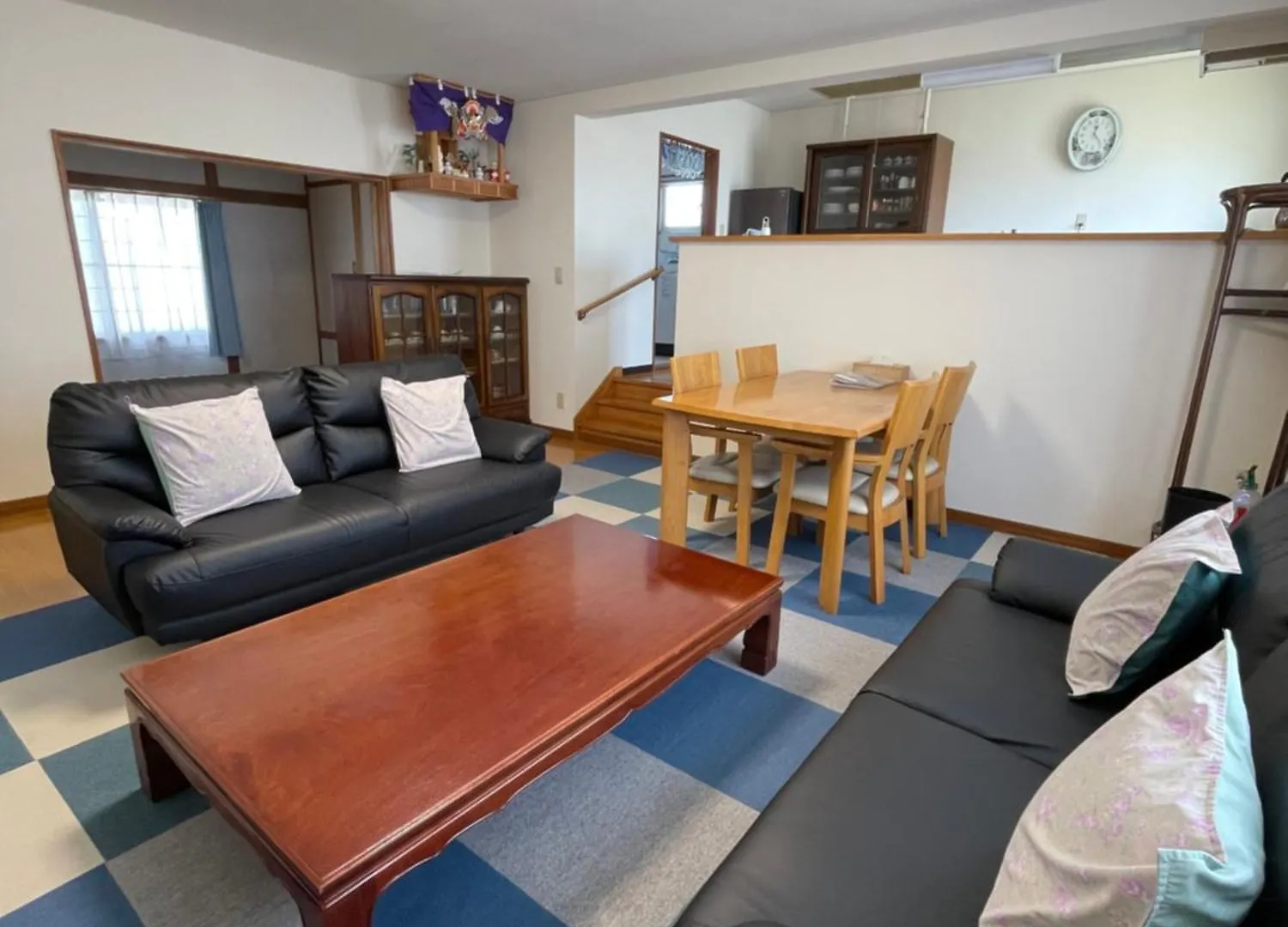 Villa 【One House 】白老駅から徒歩1分/グループ・家族で一棟貸切/ウポポイへのアクセスも抜群 Shiraoi