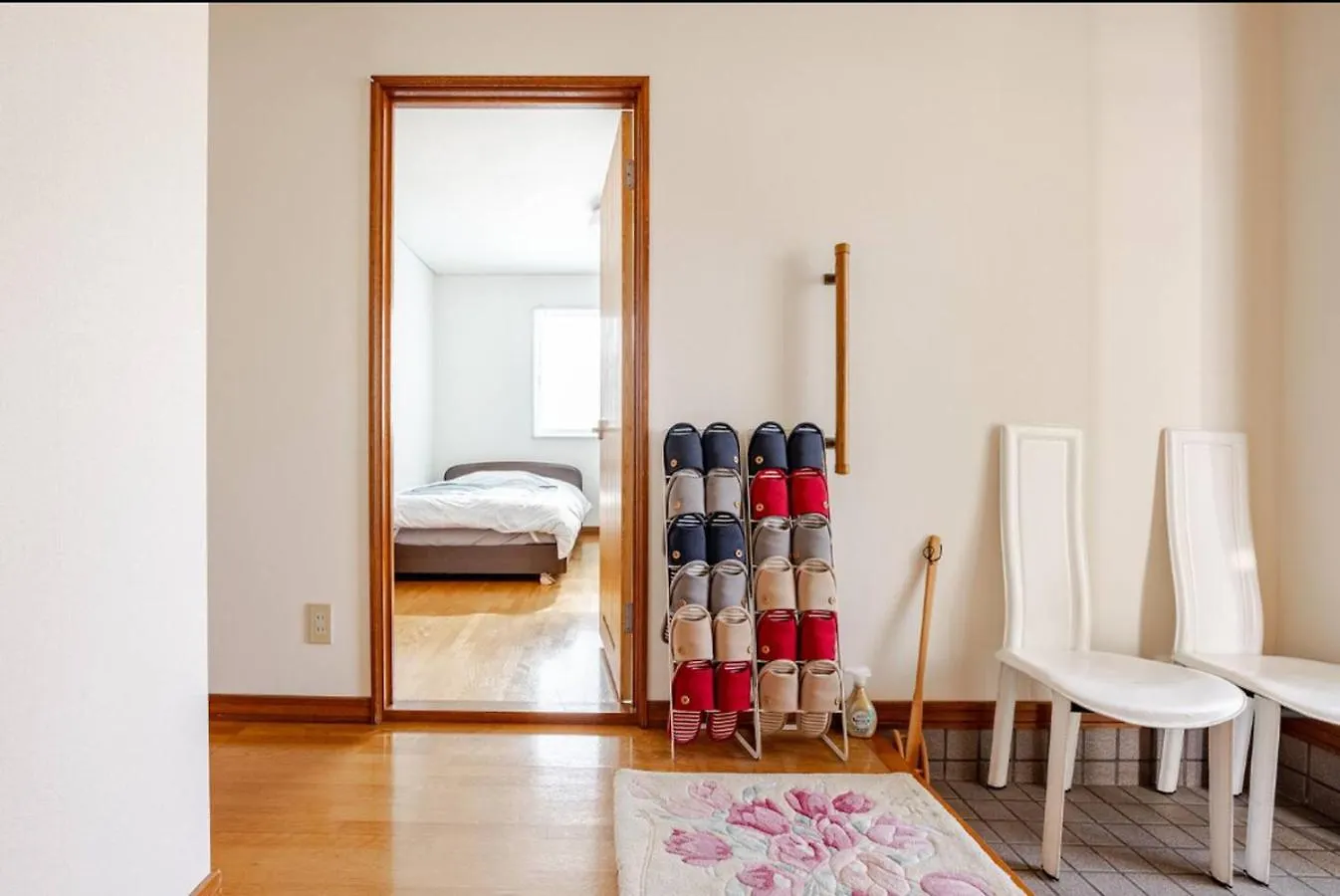 【One House 】白老駅から徒歩1分/グループ・家族で一棟貸切/ウポポイへのアクセスも抜群 Villa Shiraoi Semesterbostad