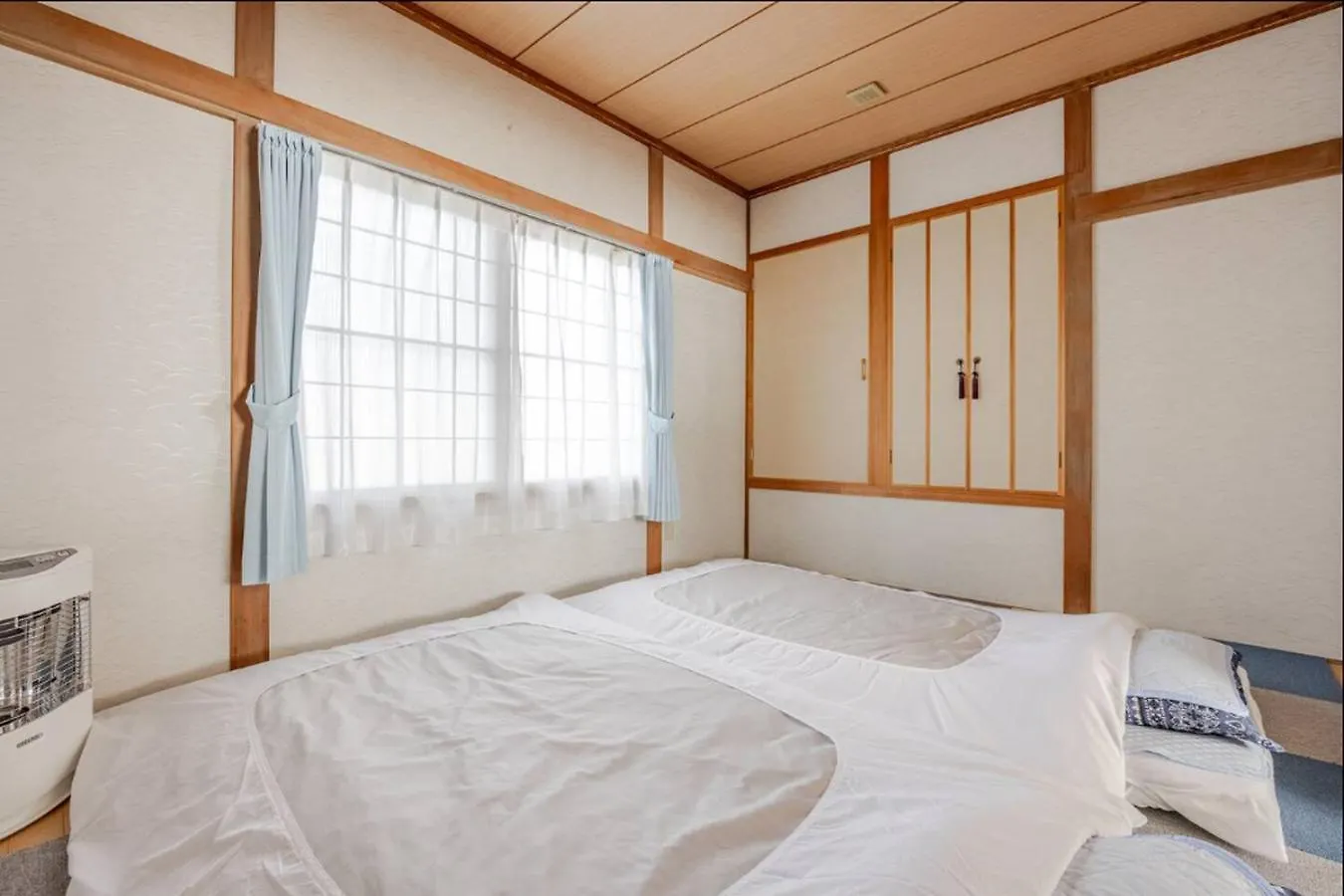【One House 】白老駅から徒歩1分/グループ・家族で一棟貸切/ウポポイへのアクセスも抜群 Villa Shiraoi